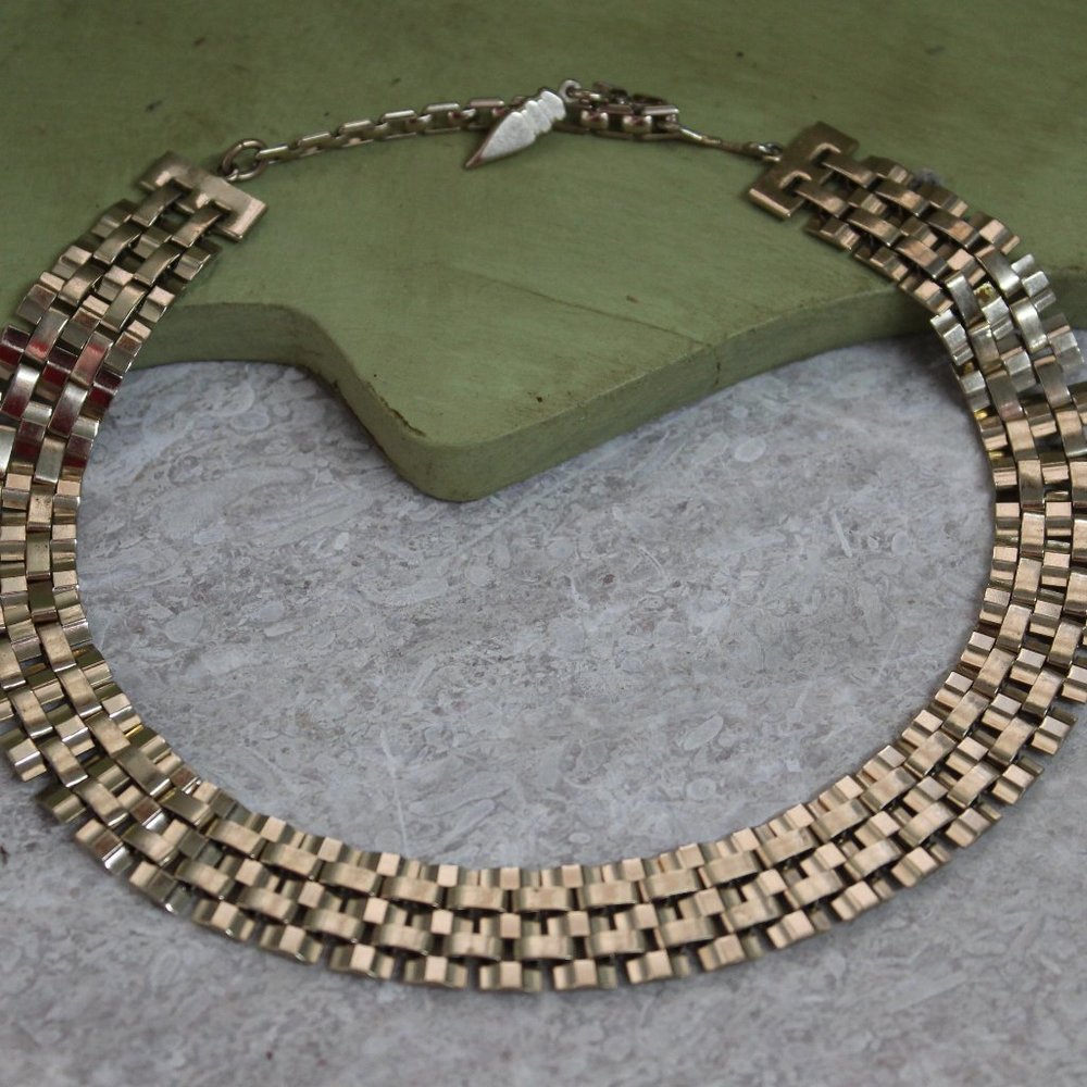 Vintage Gold-tone Drop Choker Necklace